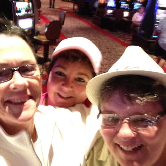 Meet your Posher, Shelley - Picture 1 of 1